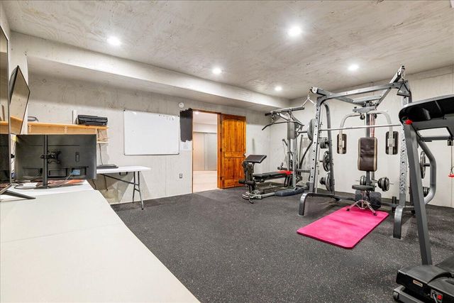 2655 Cripple Creek Road, Rockholds, KY 40759