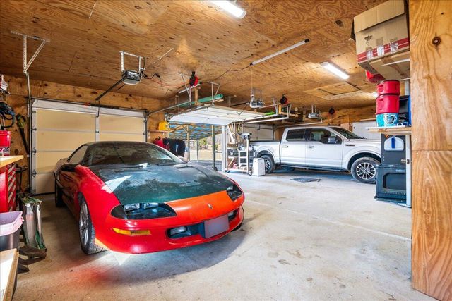 2655 Cripple Creek Road, Rockholds, KY 40759