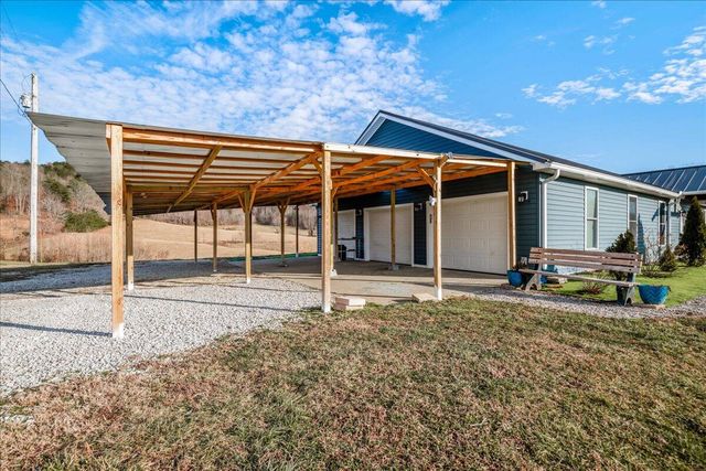 2655 Cripple Creek Road, Rockholds, KY 40759