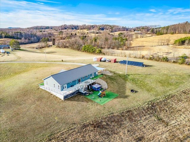 2655 Cripple Creek Road, Rockholds, KY 40759