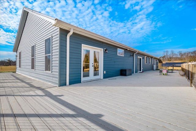 2655 Cripple Creek Road, Rockholds, KY 40759