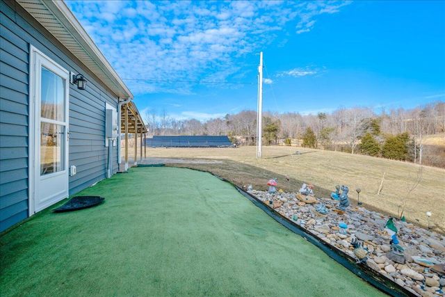 2655 Cripple Creek Road, Rockholds, KY 40759