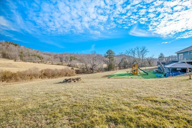2655 Cripple Creek Road, Rockholds, KY 40759