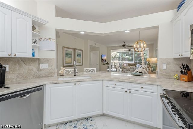 7693 Pebble Creek CIR 104, Naples, FL 34108