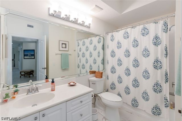 7693 Pebble Creek CIR 104, Naples, FL 34108