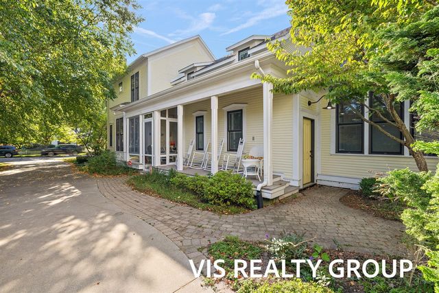 415 Howard Avenue, Grand Haven, MI 49417