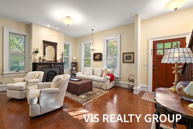 415 Howard Avenue, Grand Haven, MI 49417