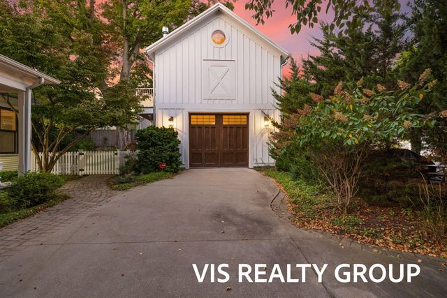 415 Howard Avenue, Grand Haven, MI 49417