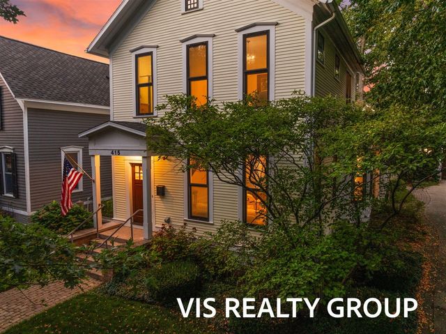 415 Howard Avenue, Grand Haven, MI 49417