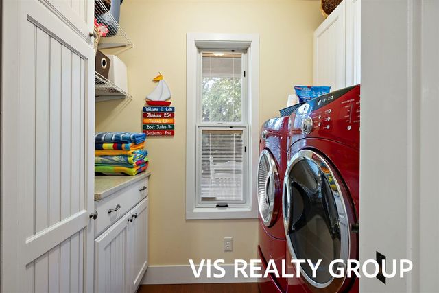 415 Howard Avenue, Grand Haven, MI 49417