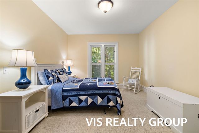 415 Howard Avenue, Grand Haven, MI 49417