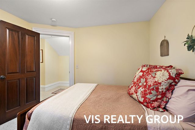 415 Howard Avenue, Grand Haven, MI 49417