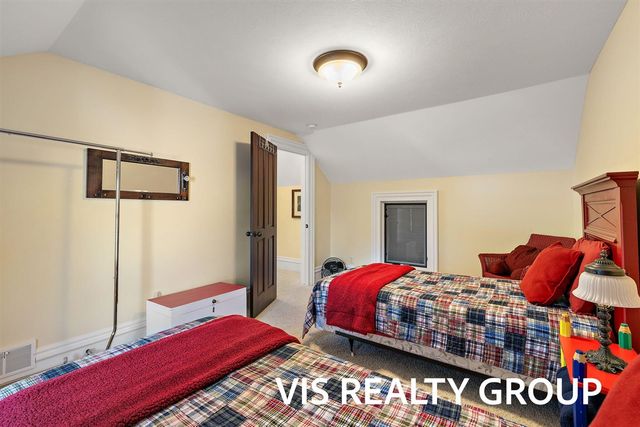 415 Howard Avenue, Grand Haven, MI 49417