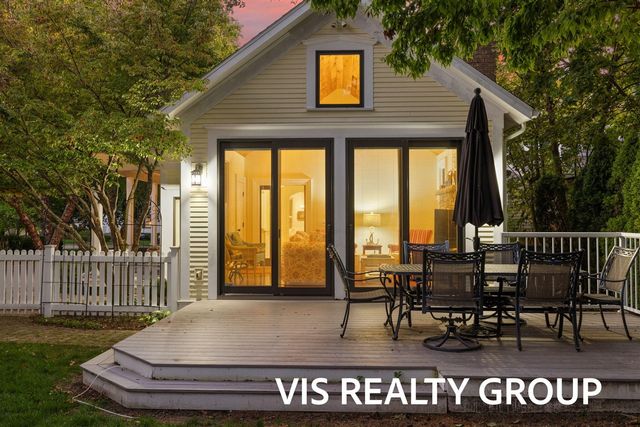 415 Howard Avenue, Grand Haven, MI 49417