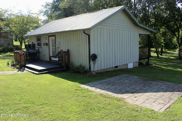 105 Lakeshore View Drive, Kingston, TN 37763