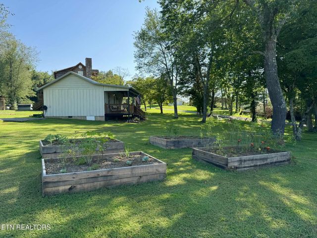 105 Lakeshore View Drive, Kingston, TN 37763