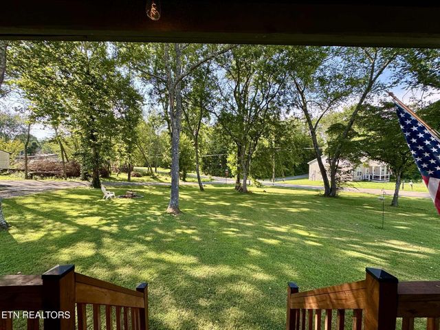 105 Lakeshore View Drive, Kingston, TN 37763