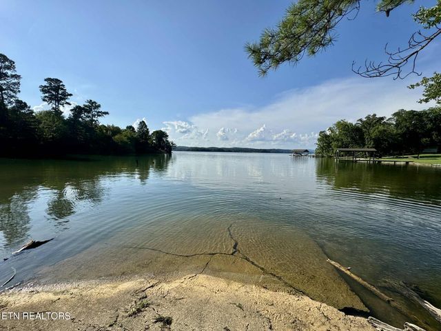 105 Lakeshore View Drive, Kingston, TN 37763