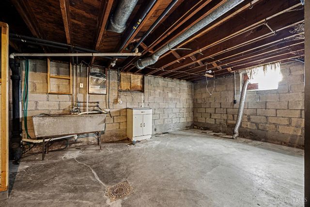 5839 N Glen Road, Green Twp, OH 45248