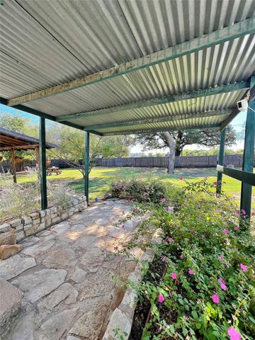 713 Spring Street, Granbury, TX 76048
