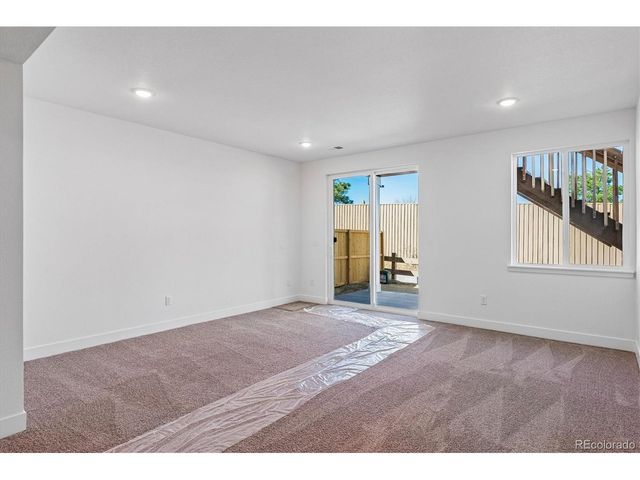 9156 Hayden Peak St, Englewood, CO 80112