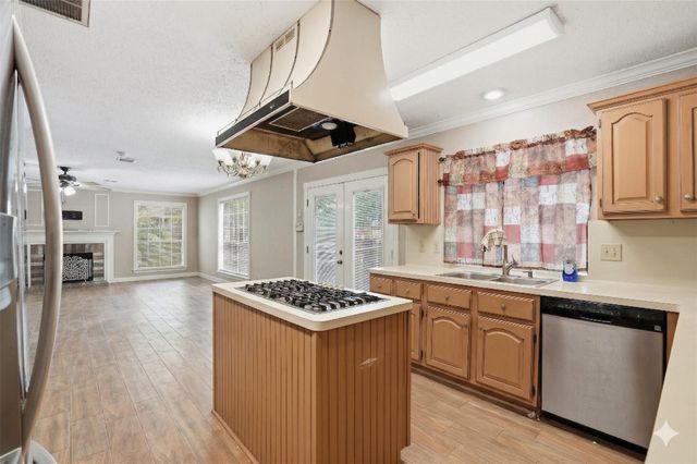 2707 Woodsboro Drive, Spring, TX 77388