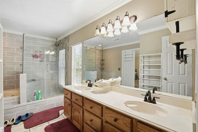 2707 Woodsboro Drive, Spring, TX 77388