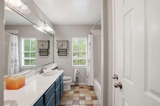 2707 Woodsboro Drive, Spring, TX 77388