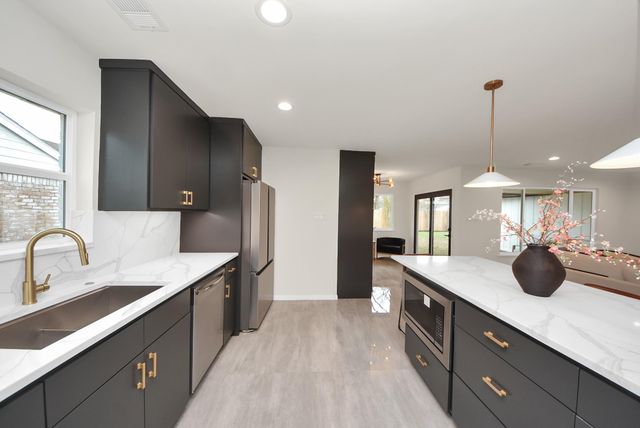 2302 Parana Drive, Houston, TX 77080