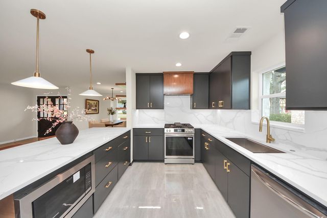 2302 Parana Drive, Houston, TX 77080