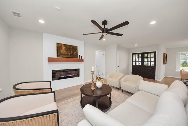 2302 Parana Drive, Houston, TX 77080