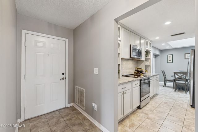 108 Duck Hawk Circle, Daytona Beach, FL 32119