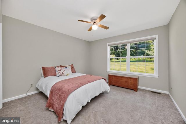 311 HILLENDALE RD, Avondale, PA 19311