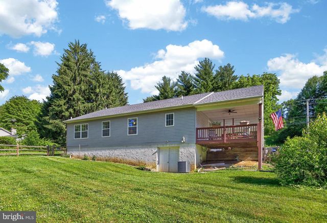 311 HILLENDALE RD, Avondale, PA 19311