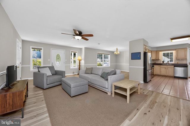 311 HILLENDALE RD, Avondale, PA 19311