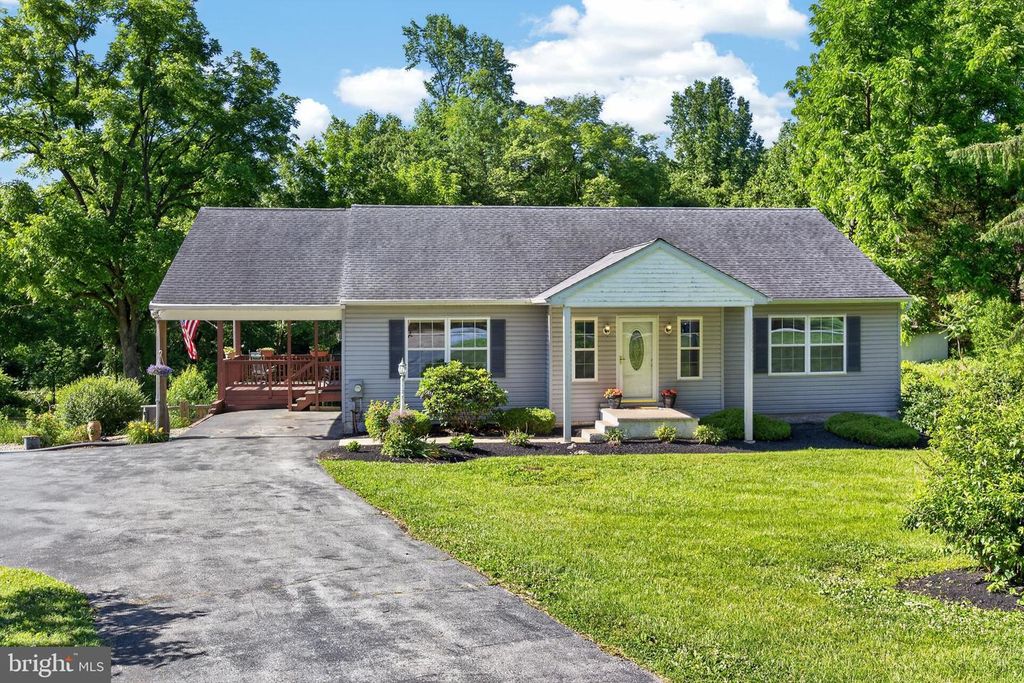 311 HILLENDALE RD, Avondale, PA 19311