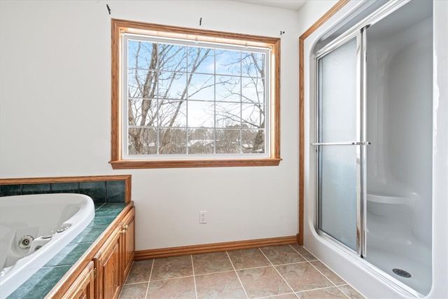 43 S Hills Loop, Holiday Island, AR 72631