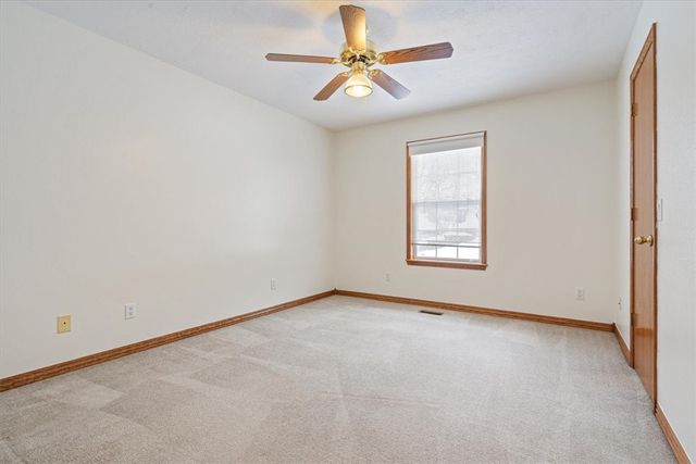 43 S Hills Loop, Holiday Island, AR 72631