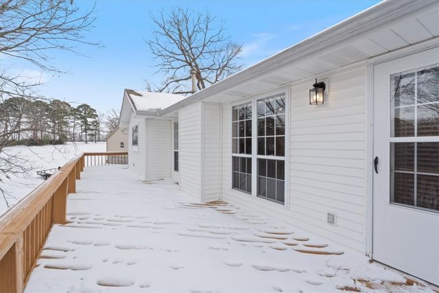 43 S Hills Loop, Holiday Island, AR 72631