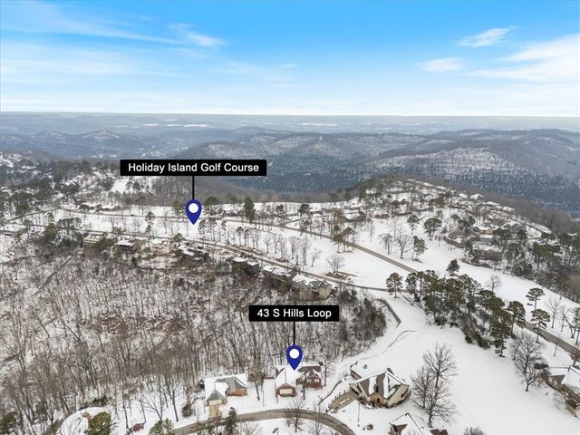 43 S Hills Loop, Holiday Island, AR 72631