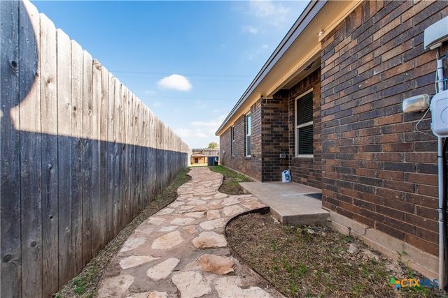 502 Sladecek Drive A, Killeen, TX 76542