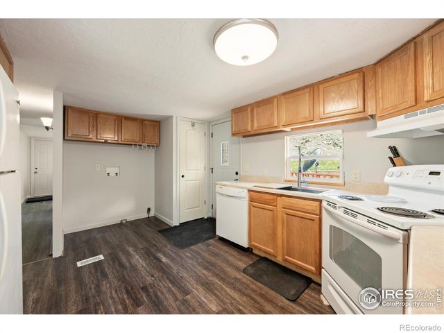 50 Meadow Lane, Bellvue, CO 80512