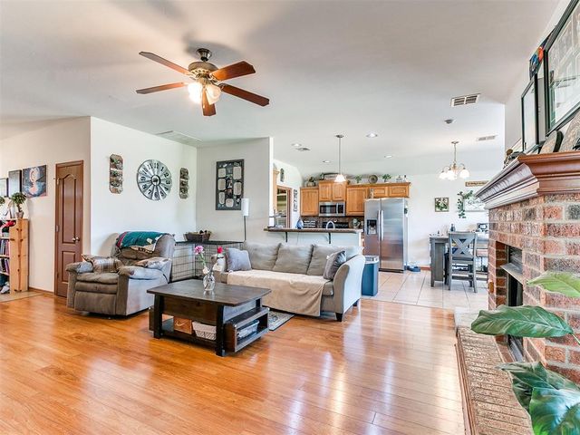 8013 Chumley Lane, Oklahoma City, OK 73135