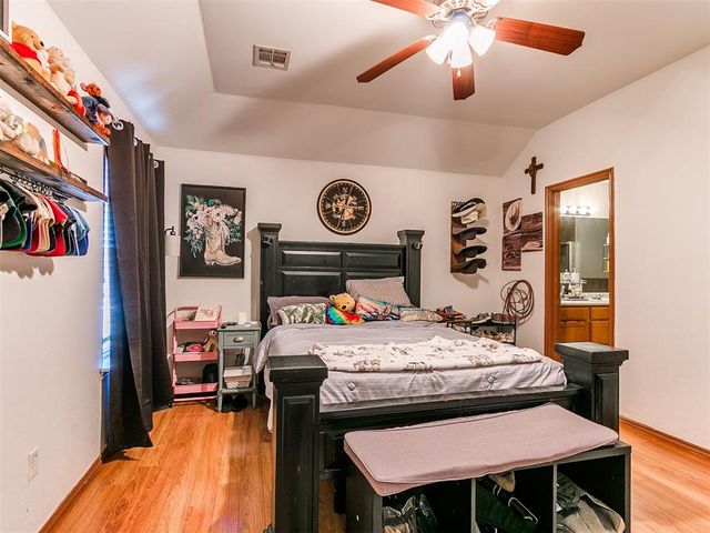 8013 Chumley Lane, Oklahoma City, OK 73135