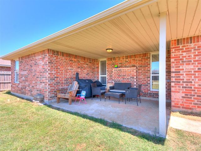 8013 Chumley Lane, Oklahoma City, OK 73135