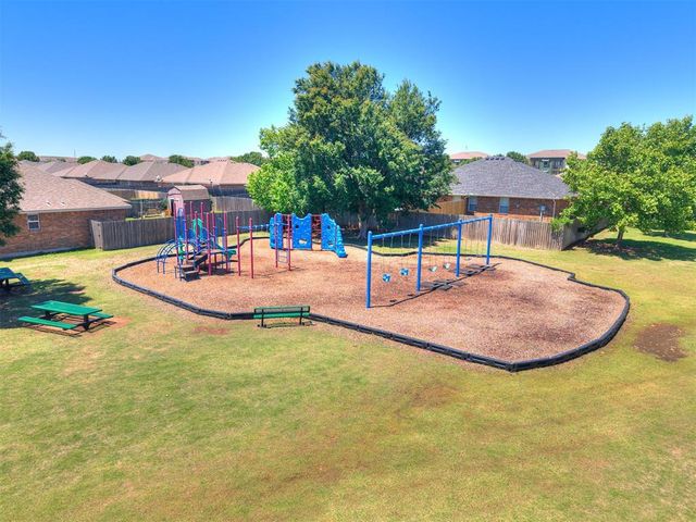 8013 Chumley Lane, Oklahoma City, OK 73135