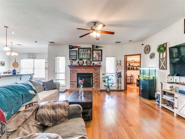 8013 Chumley Lane, Oklahoma City, OK 73135