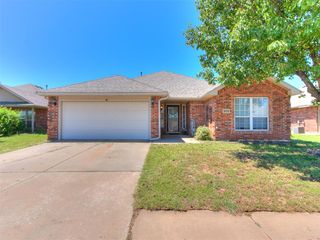 8013 Chumley Lane, Oklahoma City, OK 73135