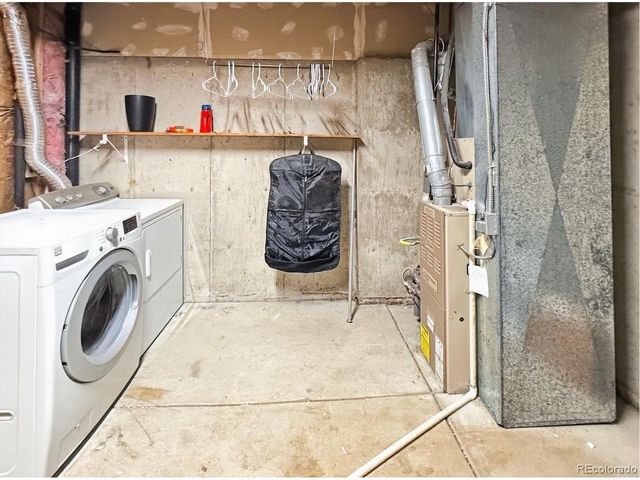 8215 S Fillmore Cir, Littleton, CO 80122