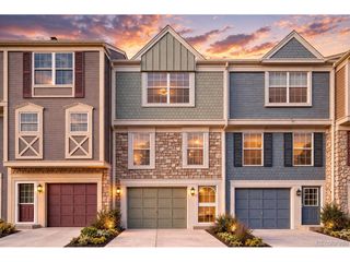 8215 S Fillmore Cir, Littleton, CO 80122